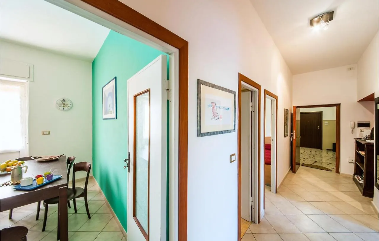 2 Bedroom Awesome Apartment In Alghero Italy