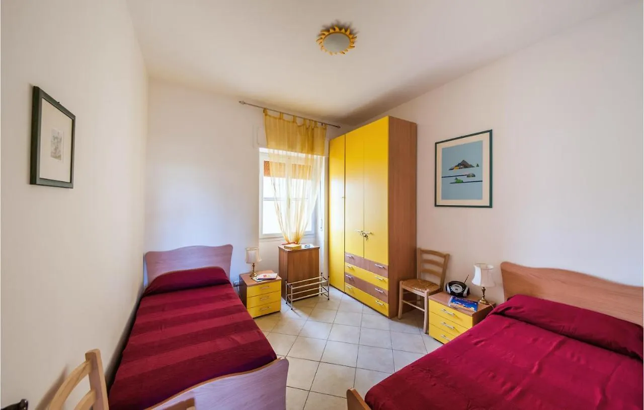 2 Bedroom Awesome Apartment In Alghero
