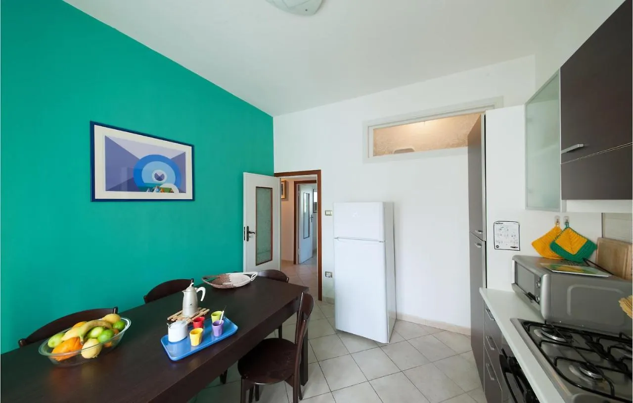 2 Bedroom Awesome Apartment In Alghero
