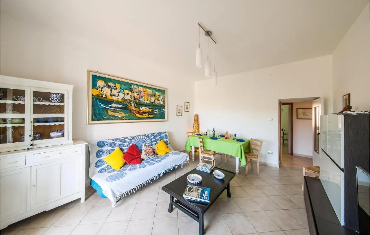 2 Bedroom Awesome Apartment In Alghero Italy