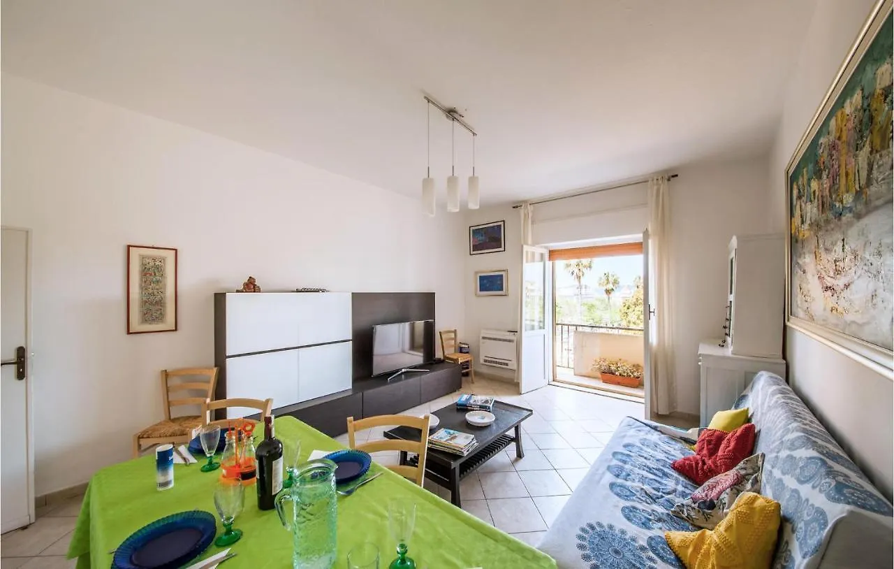 2 Bedroom Awesome Apartment In Alghero