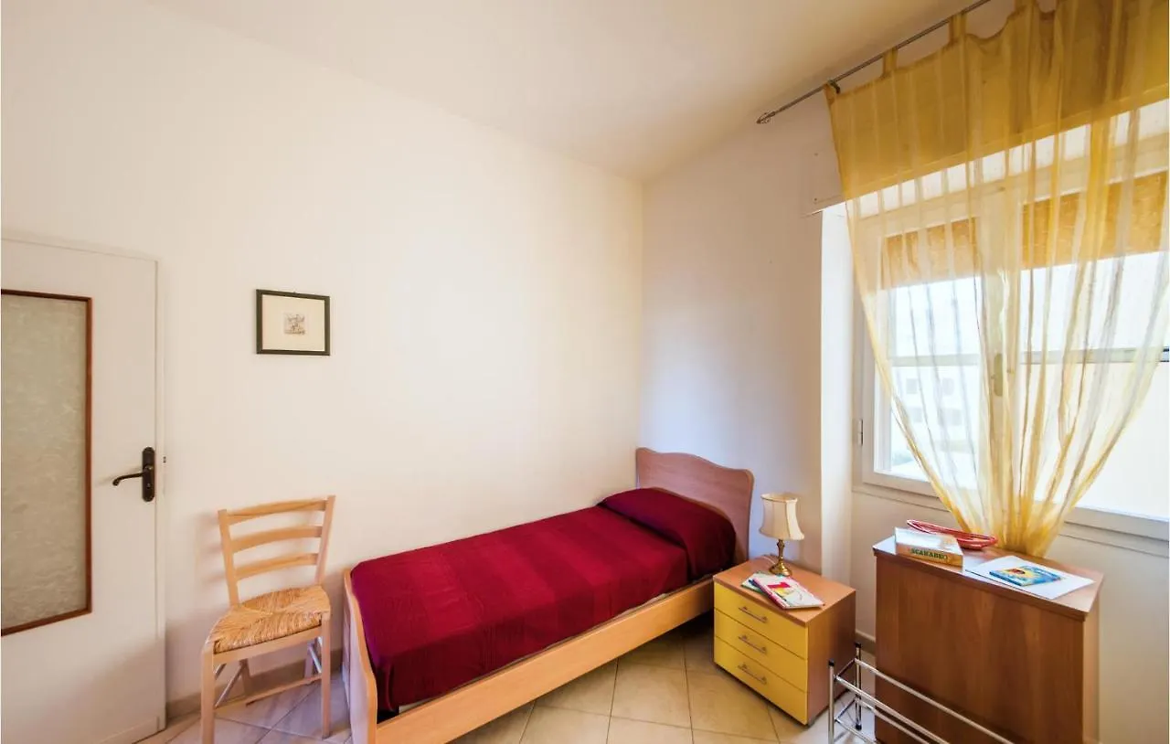 2 Bedroom Awesome Apartment In Alghero Italy
