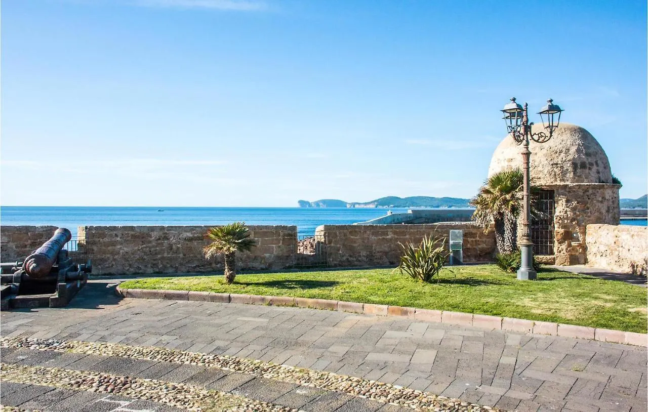 2 Bedroom Awesome Apartment In Alghero